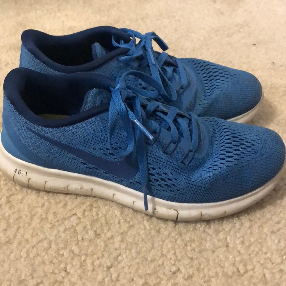 Blue Nike’s